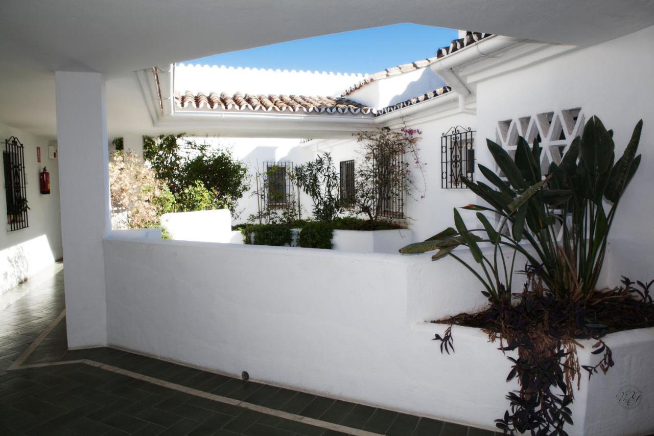 Апартаменти Luxury Puerto Banus Penthouse With Parking & Wi-Fi Марбелья Екстер'єр фото